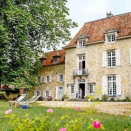 Chateau D'orion Pensión